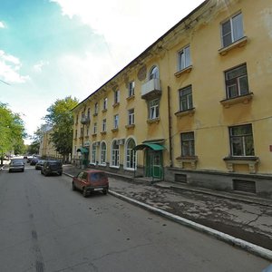 Жигулёвск, Улица Мира, 4: фото