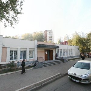 Астрахань, Улица Валерии Барсовой, 13А: фото