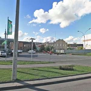 Kastrychnickaja Street, 25, Minsk: photo