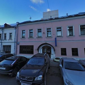 Shkolnaya Street, 15, : foto