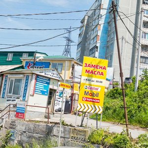 Admirala Yumasheva Street, 35к2, Vladivostok: photo