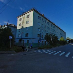 Pavlika Morozova Street, 2/11, Murmansk: photo