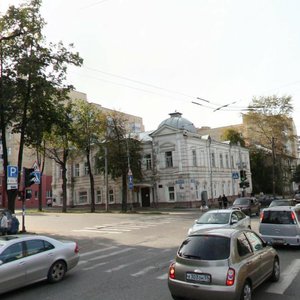 Ekaterininskaya Street, 32, Perm: photo