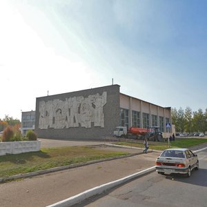 Lemaeva Square, 16, Nizhnekamsk: photo