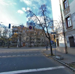 Instytutska Street, 16, : foto