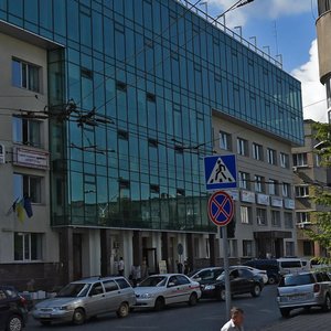 Львов, Площадь Евгена Петрушевича, 3: фото