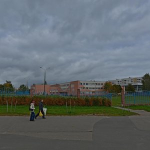 Liesi Ukrainki Street, 2, : foto