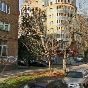 Leningradskaya pedestrian Street, 100, : foto