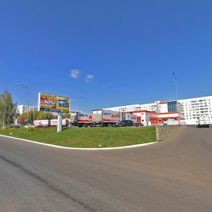 Нижнекамск, Проспект Вахитова, 2Ж: фото