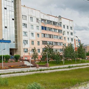 Kholmogorskaya Street, 27, Noyabrsk: photo