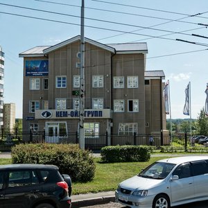 Molodyozhny prospekt, 17, : foto