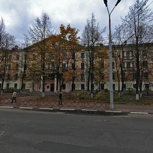 Oktyabrya Avenue, 52, : foto