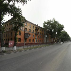 Челябинск, Улица Сталеваров, 27: фото