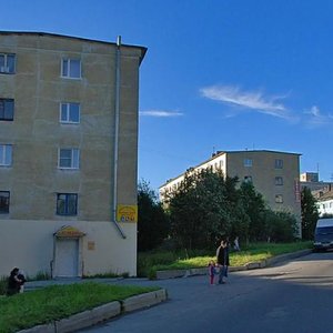 Yuriya Gagarina Street, 6, Murmansk: photo