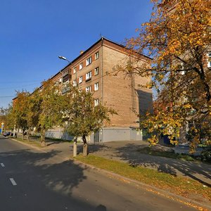 Ижевск, Площадь имени 50-летия Октября, 12: фото