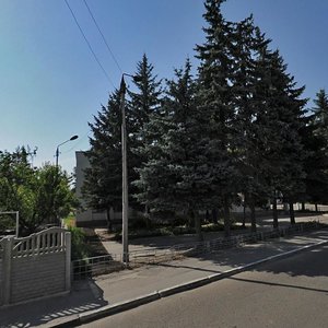 Yunatska vulytsia, 1, Chernivtsi: photo