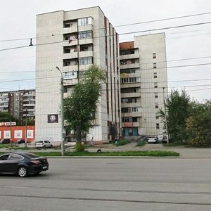 Челябинск, Улица Труда, 28: фото
