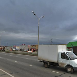 Набережные Челны, Казанский проспект, 232с2: фото