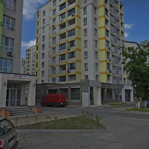 Vulytsia Lesi Ukrainky, 72, : foto