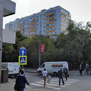 Usachyova Street, 25, Moscow: photo