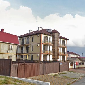 Геленджик, Почтовая улица, 17: фото