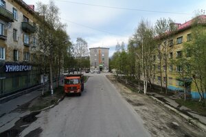 Кандалакша, Кировская улица, 33: фото