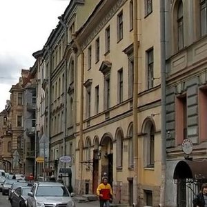 Kolomenskaya Street, 9, Saint Petersburg: photo