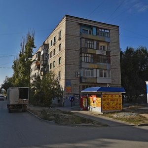 Волгоград, Панфиловская улица, 4: фото