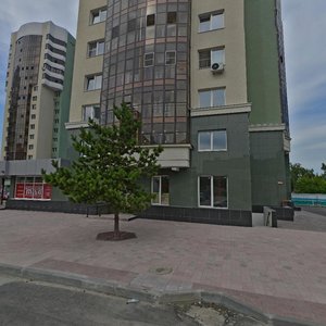 Новосибирск, Улица Героев Революции, 33: фото