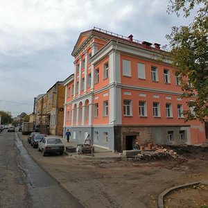 Gertsena Street, 3, Kirov: photo