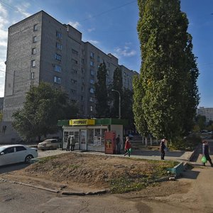 Волгоград, Улица Менжинского, 11: фото