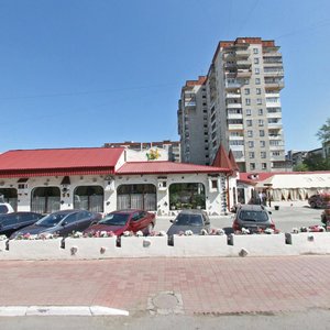 Uralskikh Rabochikh Street, 26, Yekaterinburg: photo