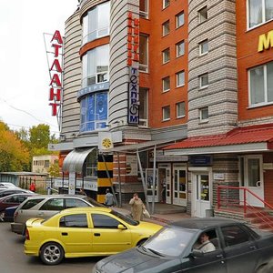 Derendyaeva Street, 80к1, Kirov: photo