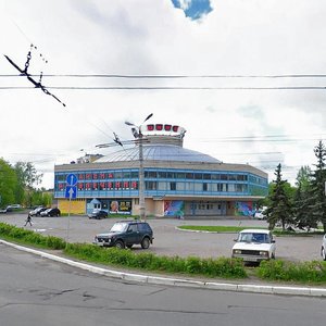 Тверь, Тверская площадь, 2А: фото