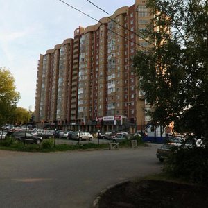 Sovetskoy Armii Street, 6, Perm: photo