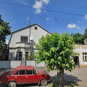 Kapushanska vulytsia, 44, Uzhhorod: photo