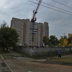 Киров, Улица Володарского, 157: фото