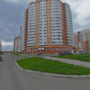 Красноярск, Улица Дмитрия Мартынова, 35: фото