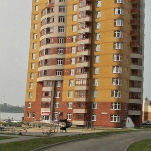 Екатеринбург, Улица Орденоносцев, 10: фото