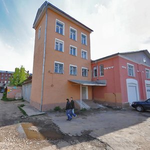Dvor Proletarki Street, 107-105, Tver: photo