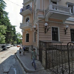 Ulitsa imeni Arkhitektora N.P. Krasnova, 2, Yalta: photo