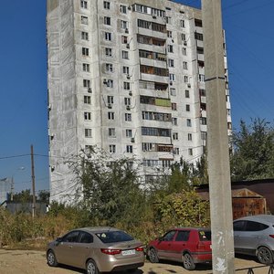 Волгоград, Новоузенская улица, 10: фото