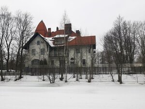 Санкт‑Петербург, Большая аллея, 13: фото