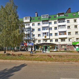 Neftyanikov Avenue, 33, Elabuga: photo