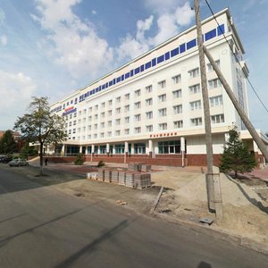 Chelyuskintsev Street, 12 ، تيومين: صورة