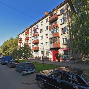 Казань, Улица Александра Попова, 13: фото