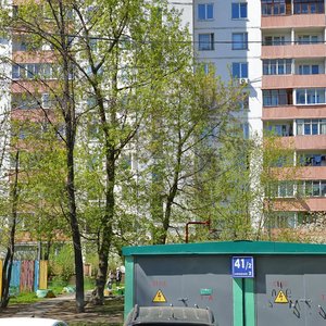 Zemlyanoy Val Street, 41с2, Moscow: photo