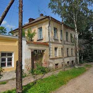 Bakunina Street, 2, Torzgok: photo