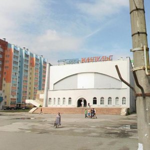 Челябинск, Улица 50-летия ВЛКСМ, 16: фото