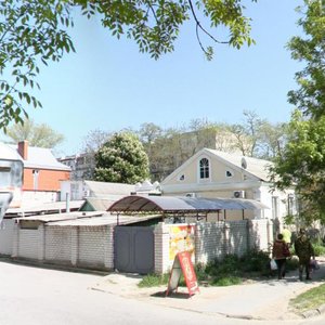 Ulitsa Krasnozelyonykh, 15А, : foto